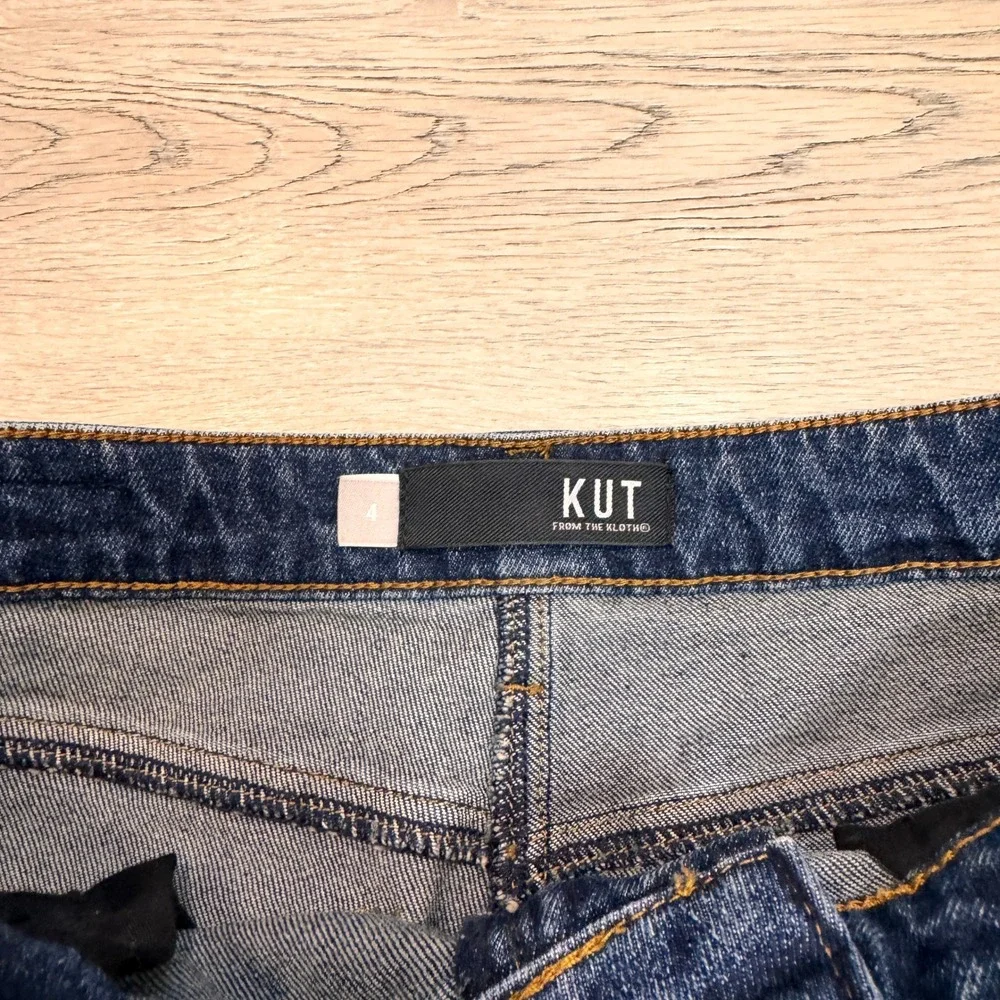 KUT from the Kloth Hannah Denim Skirt Size 4 Distressed‎ Frayed Hem Knee